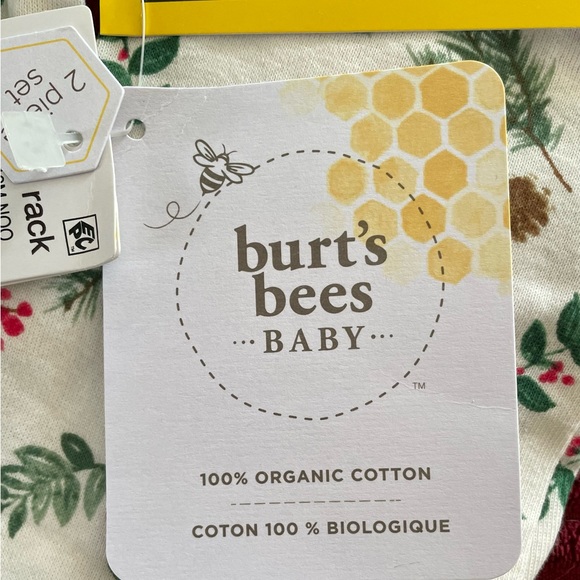 Burt’s Bees Baby 12 Mon Christmas PJs, new with tags, great gift, organic cotton - Picture 6 of 6